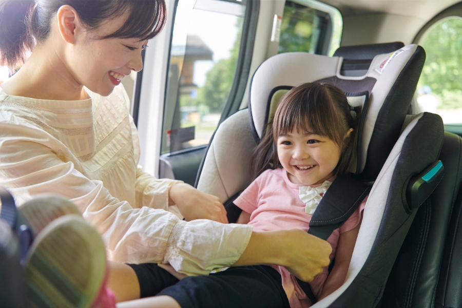 How to Book a Car in Slovakia with Child Seats