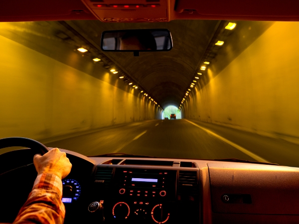 Driving Through Tunnels in Slovakia: Rules and Tips for Car Renters